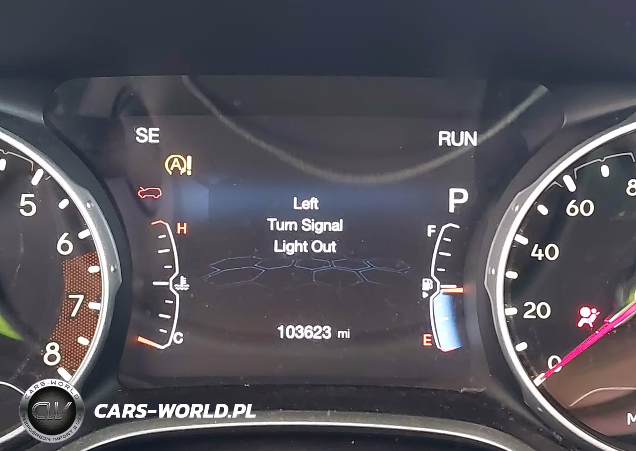 2018 Jeep Compass Latitude 4X4 VIN:3C4NJDBB7JT239400 - 7