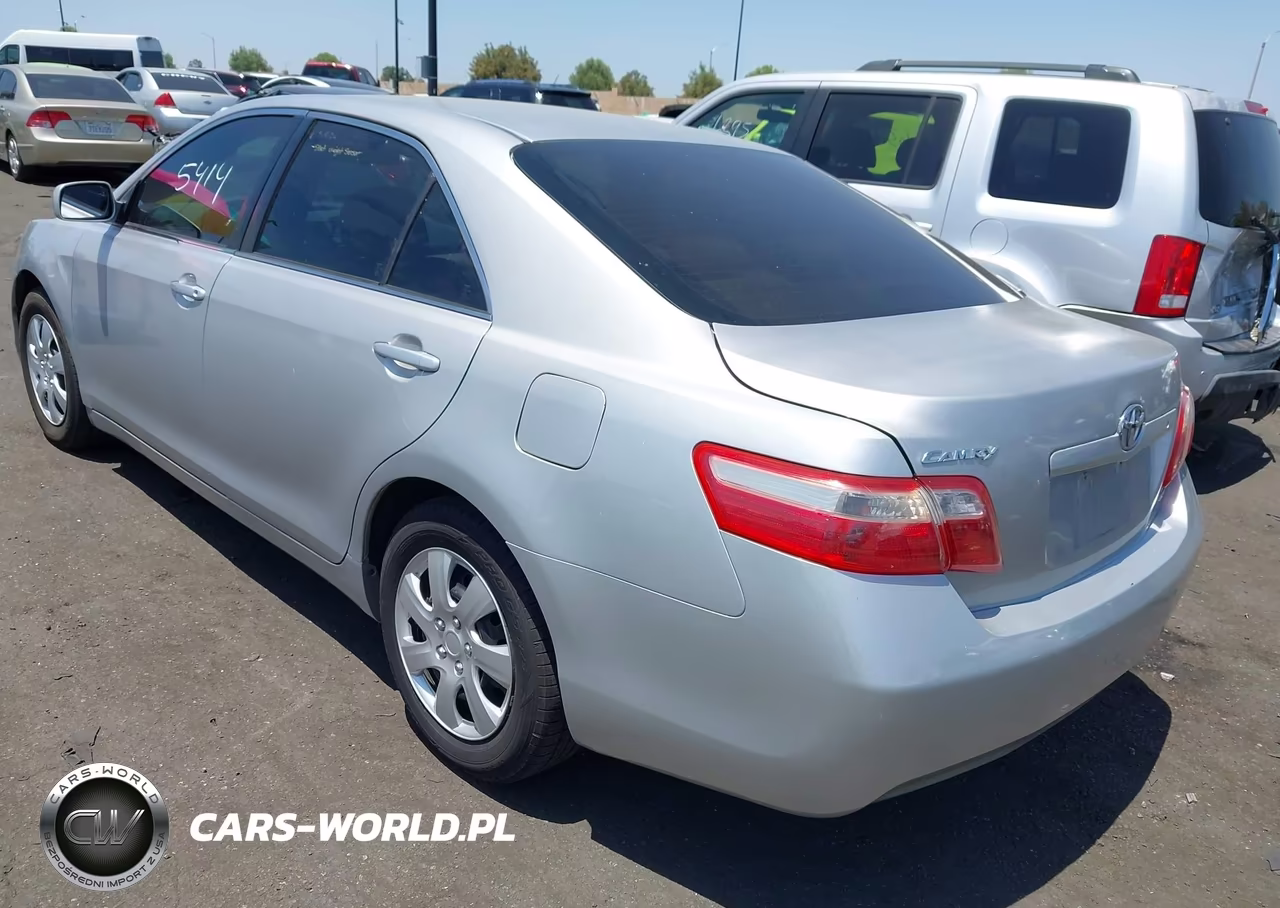 2007 Toyota Camry Le VIN:JTNBE46K773046715 - 3