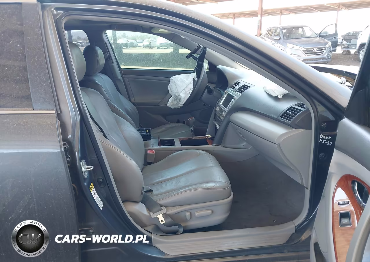 2011 Toyota Camry Hybrid VIN:4T1BB3EK4BU137058 - 5