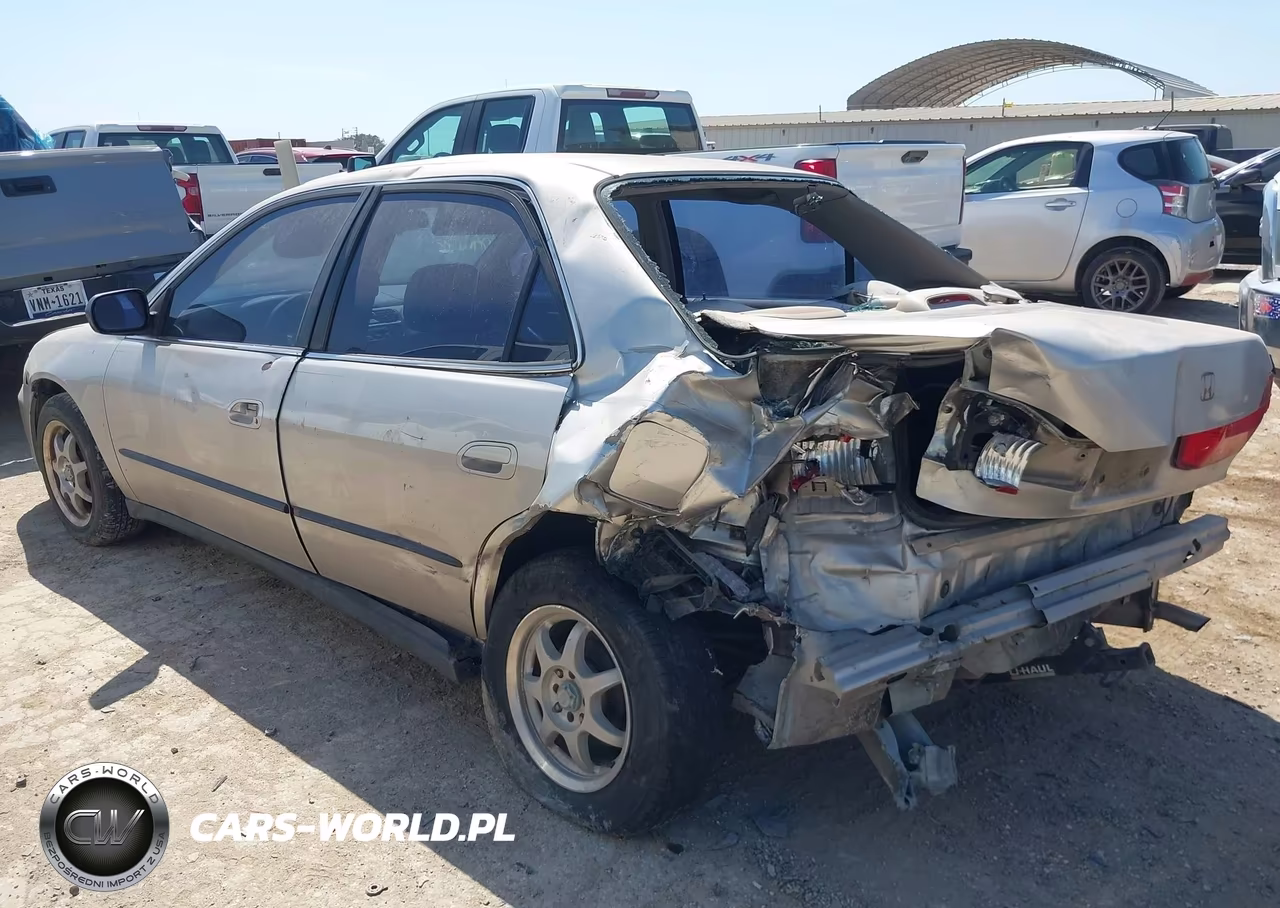 1999 Honda Accord Lx VIN:JHMCG5644XC034434 - 3