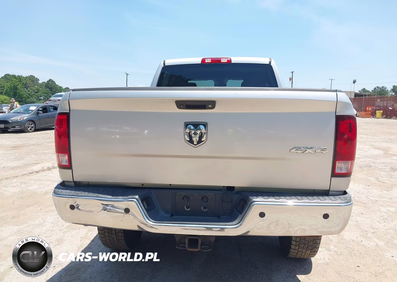 2018 Ram 2500 Tradesman 4X4 6'4 Box VIN:3C6UR5CJ3JG189983 - 17