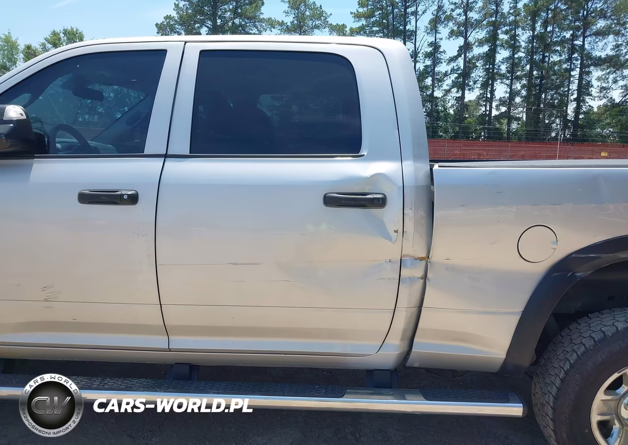 2018 Ram 2500 Tradesman 4X4 6'4 Box VIN:3C6UR5CJ3JG189983 - 19