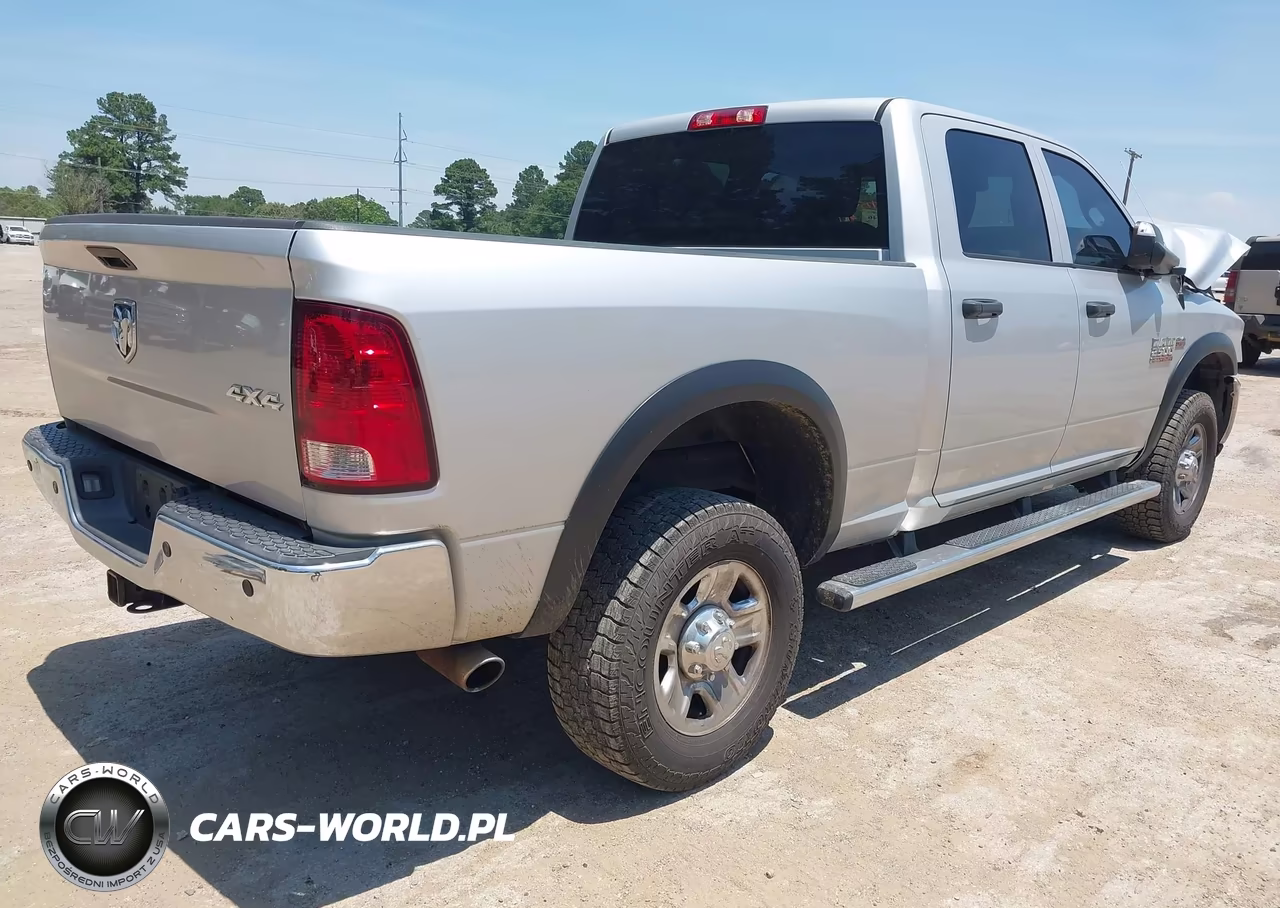 2018 Ram 2500 Tradesman 4X4 6'4 Box VIN:3C6UR5CJ3JG189983 - 4