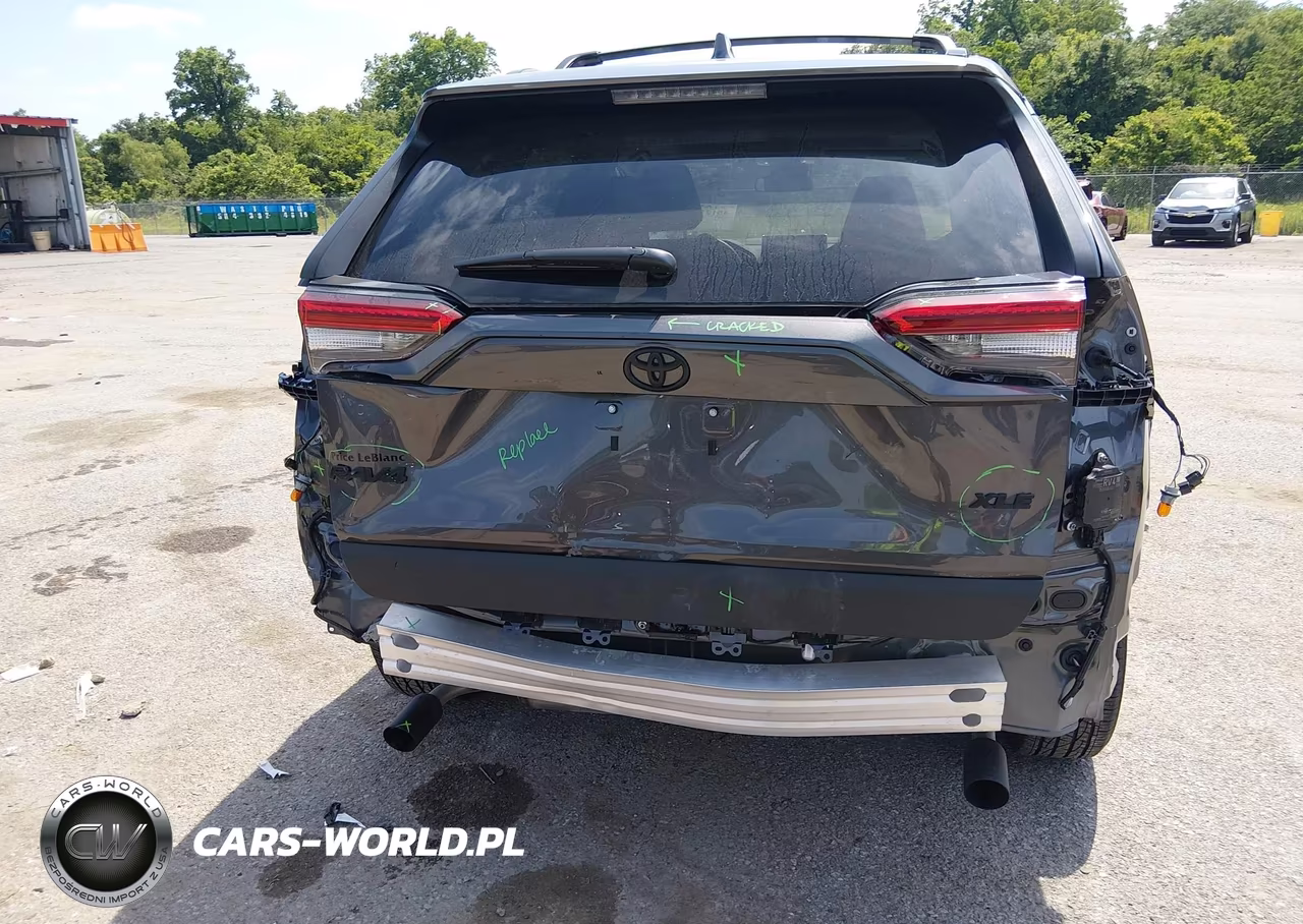 2025 Toyota Rav4 Xle VIN:2T3W1RFV7SW432730 - 18