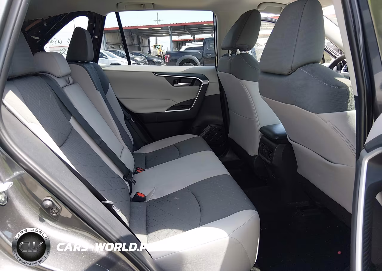 2025 Toyota Rav4 Xle VIN:2T3W1RFV7SW432730 - 8