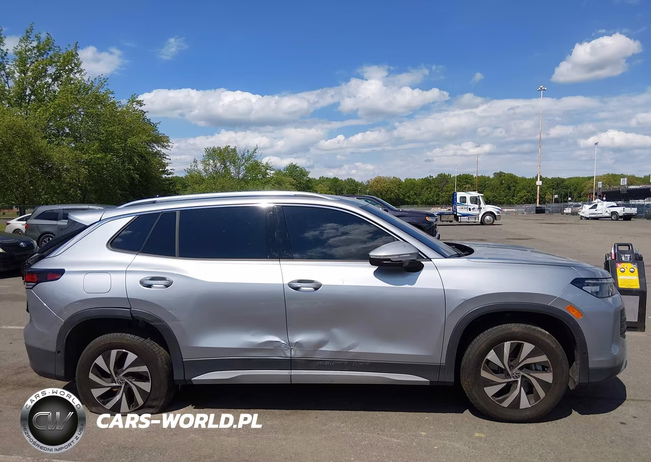 2025 Volkswagen Tiguan 2.0T S VIN:3VVBR7RM5SM059639 - 13