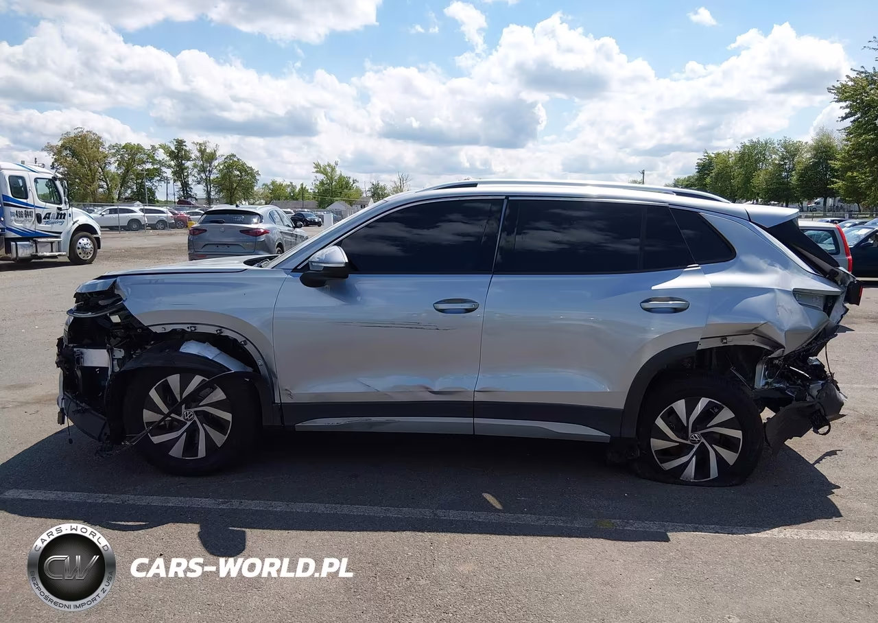 2025 Volkswagen Tiguan 2.0T S VIN:3VVBR7RM5SM059639 - 14