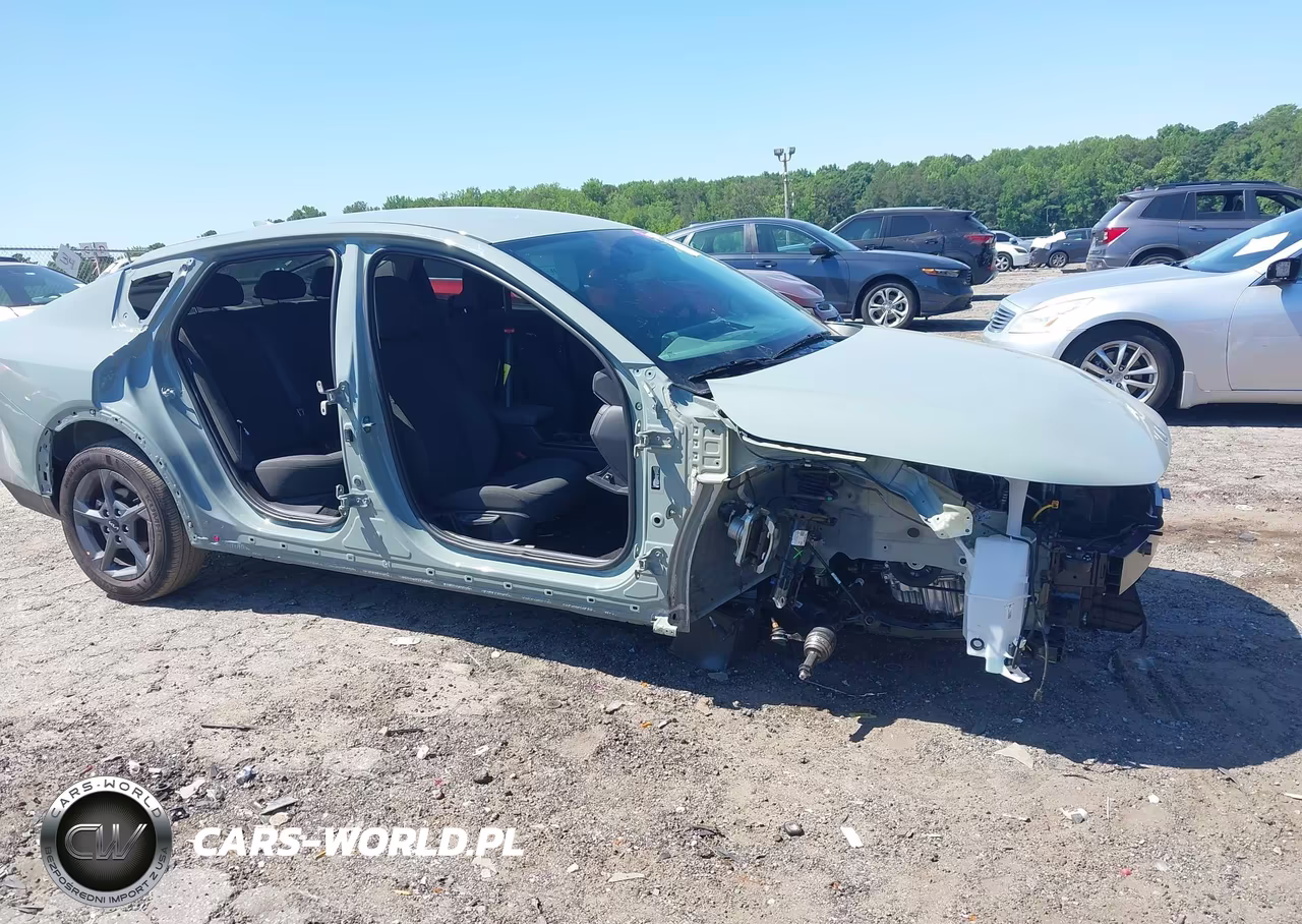 2025 Kia K4 Lxs VIN:3KPFT4DE3SE226896 - 13