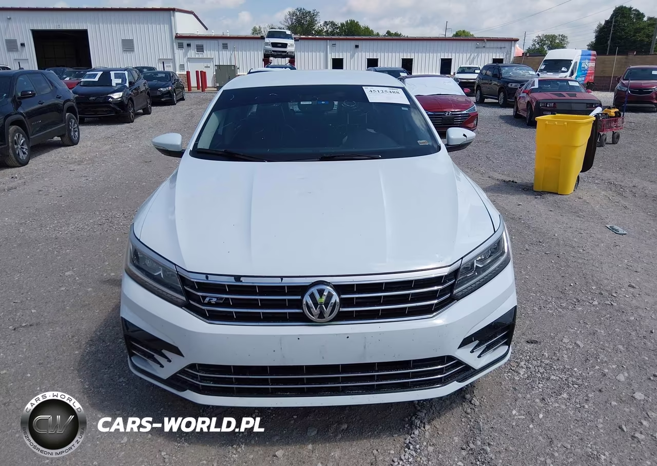 2018 Volkswagen Passat 2.0T R-Line-2.0T S VIN:1VWAA7A31JC017308 - 13