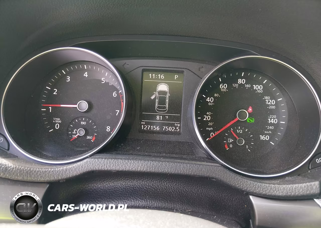 2018 Volkswagen Passat 2.0T R-Line-2.0T S VIN:1VWAA7A31JC017308 - 7