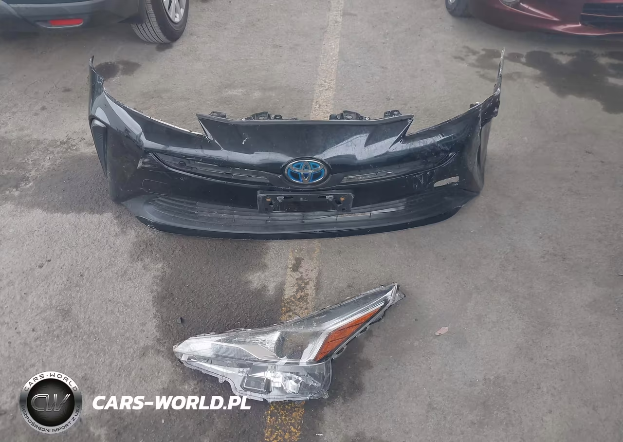2021 Toyota Prius Le VIN:JTDKAMFU3M3149045 - 12