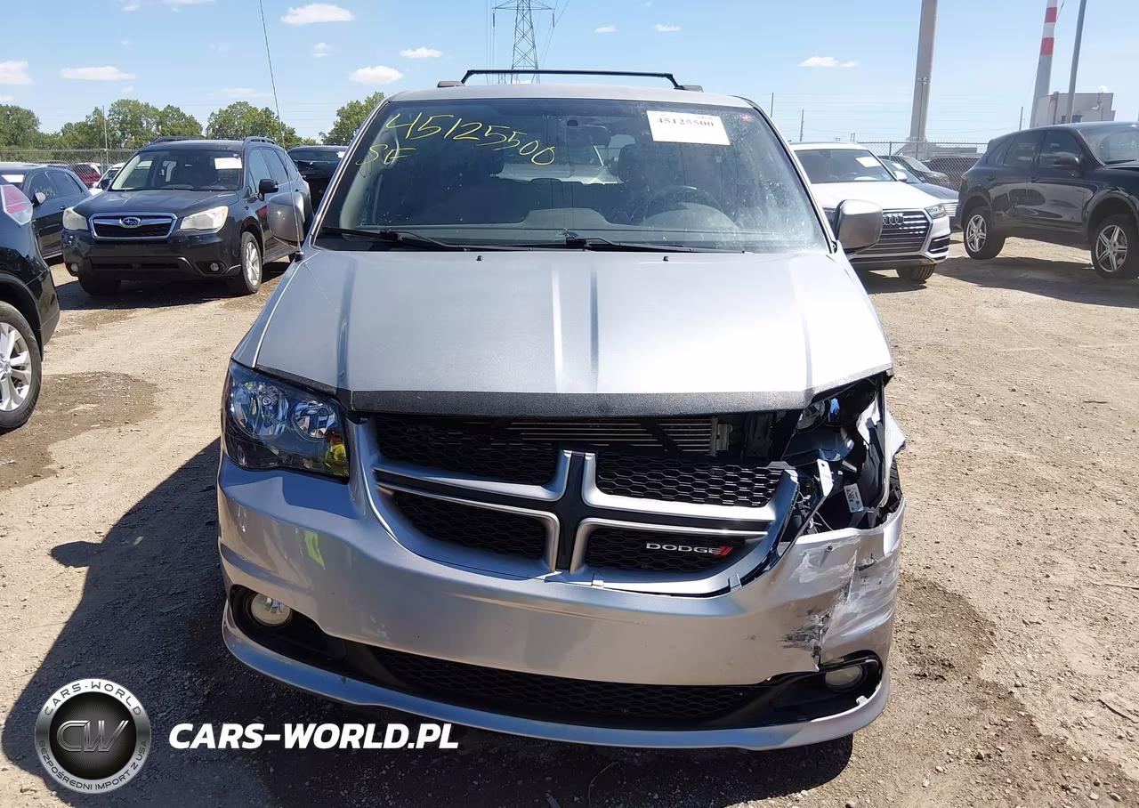 2018 Dodge Grand Caravan Gt VIN:2C4RDGEG7JR223492 - 12