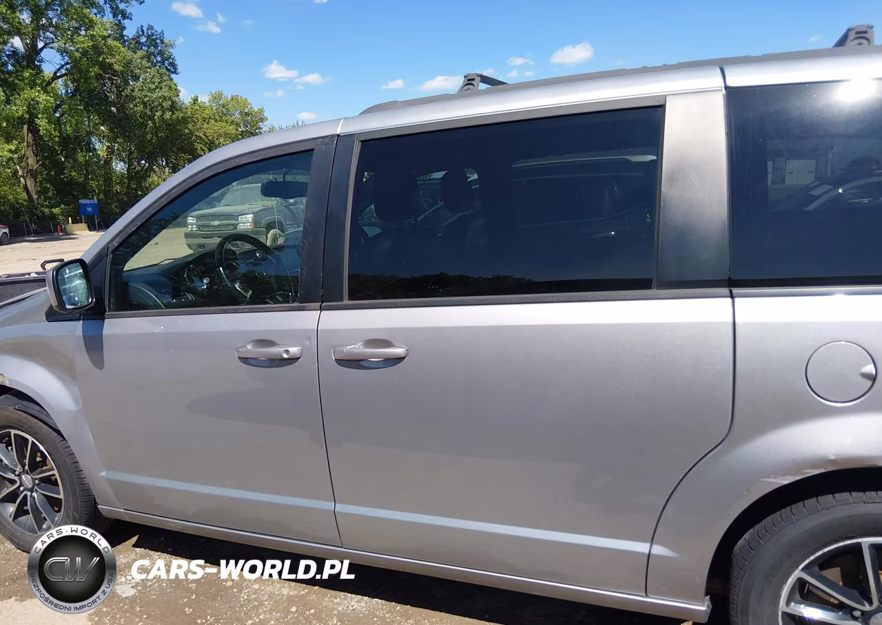 2018 Dodge Grand Caravan Gt VIN:2C4RDGEG7JR223492 - 14