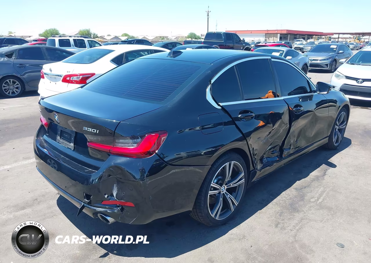 2024 BMW 330I xDrive VIN:3MW89FF09R8E30077 - 4