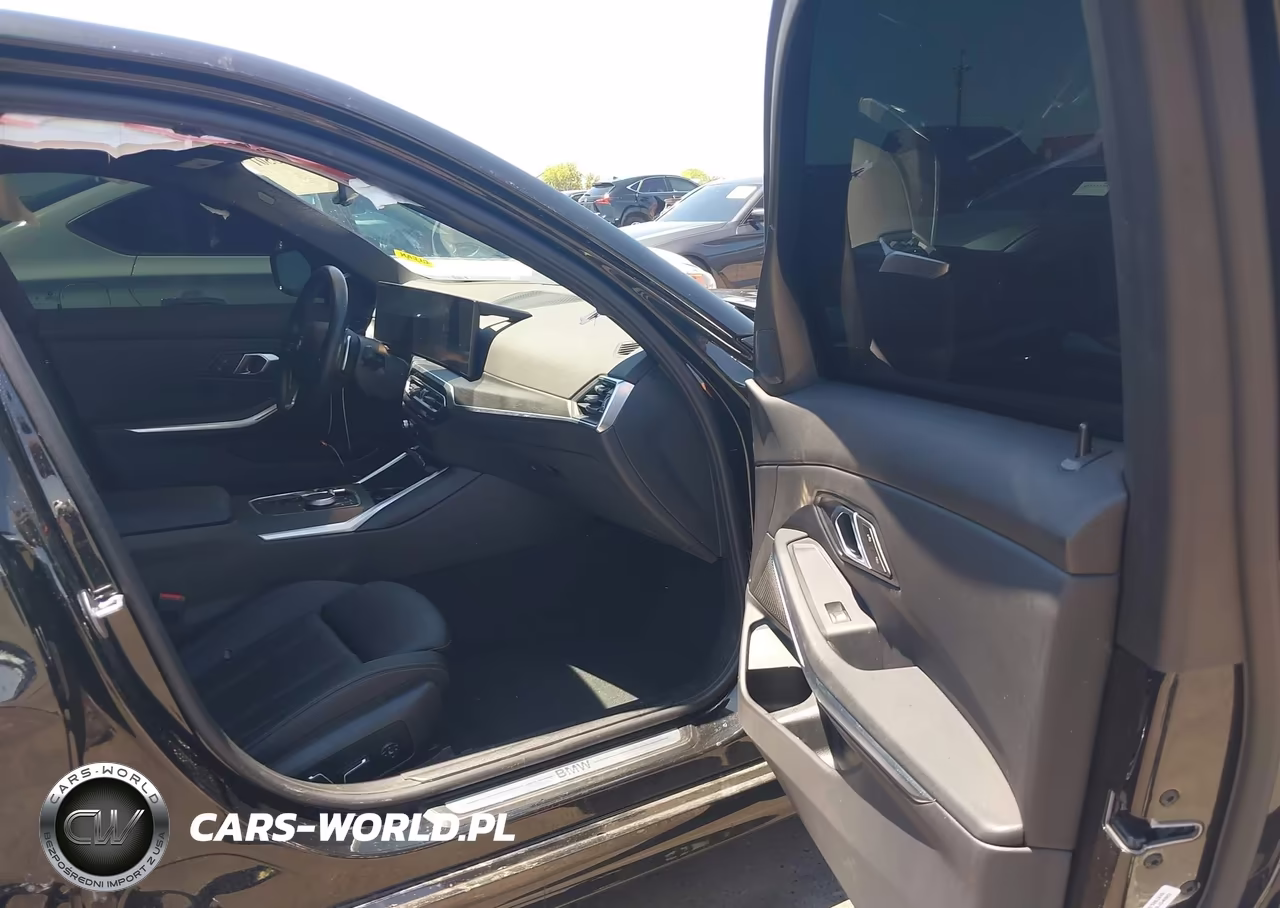 2024 BMW 330I xDrive VIN:3MW89FF09R8E30077 - 5