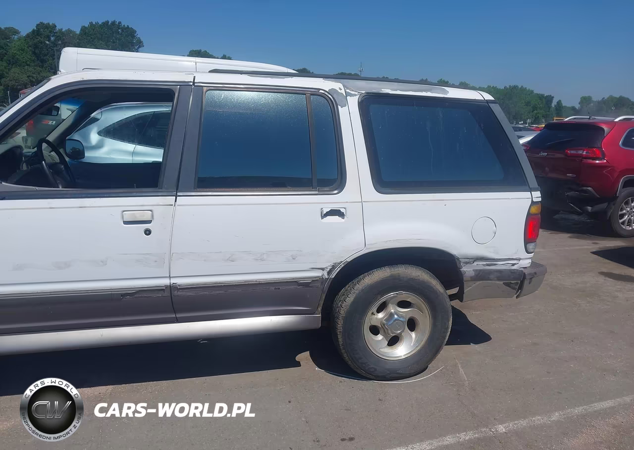 1996 Ford Explorer VIN:1FMDU32X9TUB71825 - 6