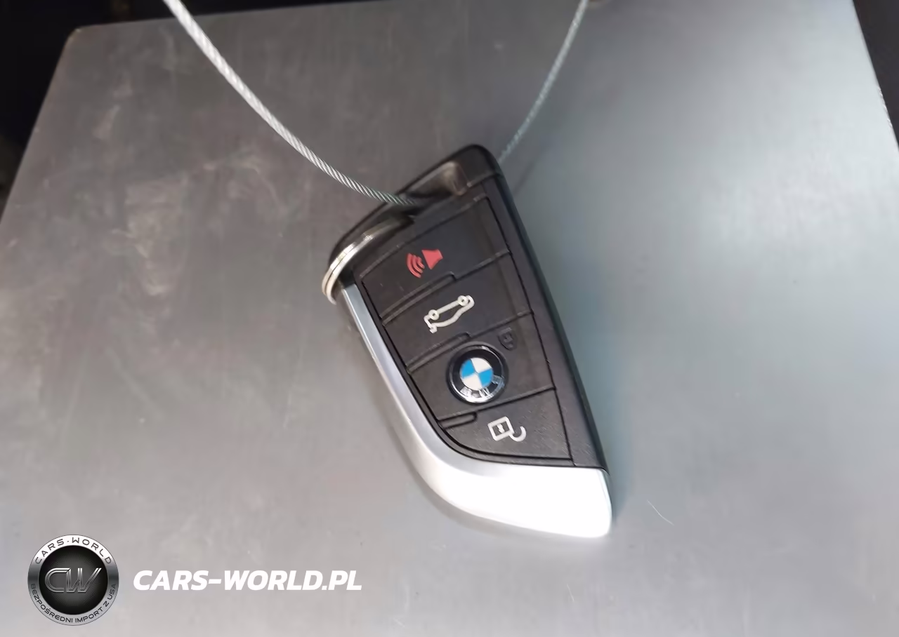 2019 BMW X2 xDrive28I VIN:WBXYJ5C54KEF82720 - 11