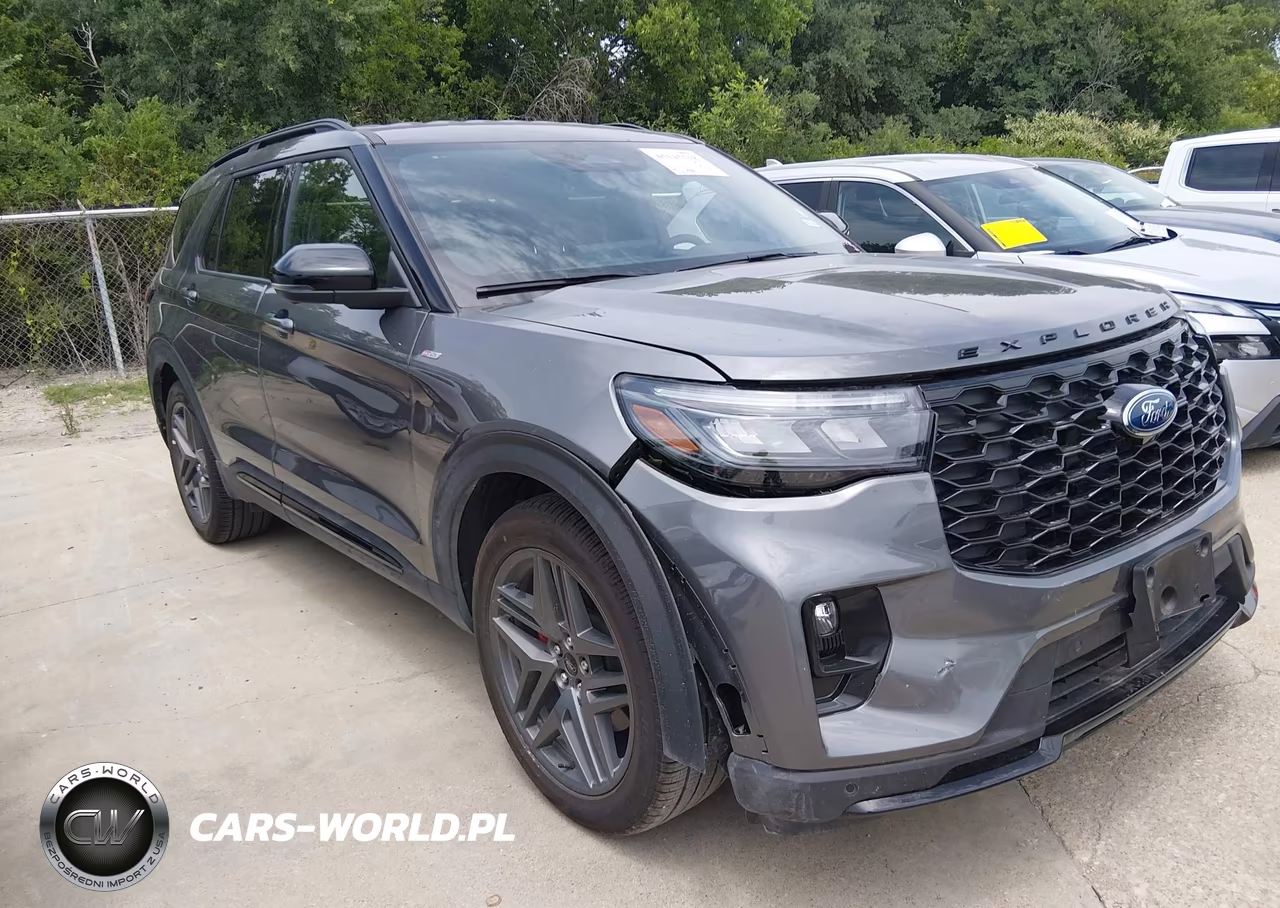 2026 Ford Explorer St-Line