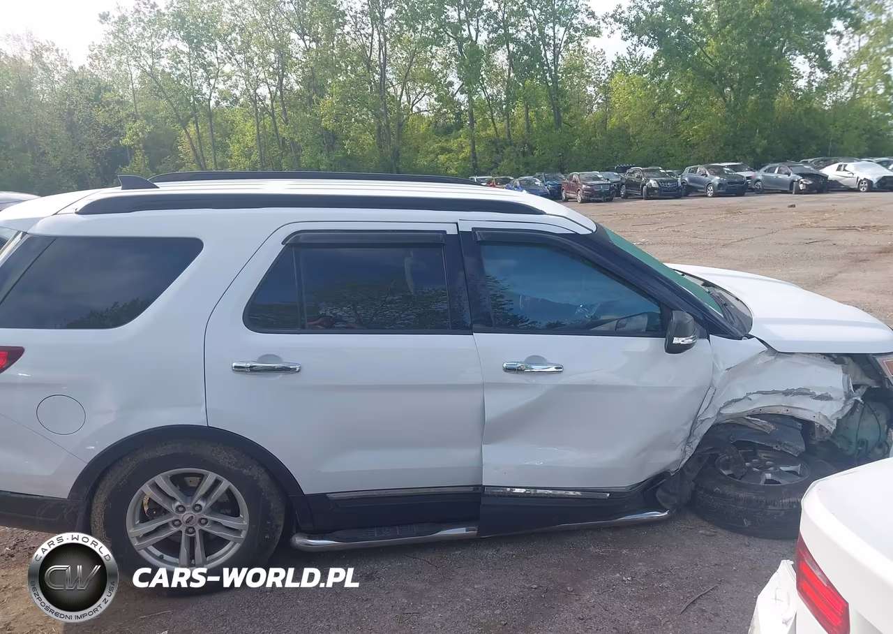 2018 Ford Explorer VIN:1FM5K7B83JGB53410 - 14