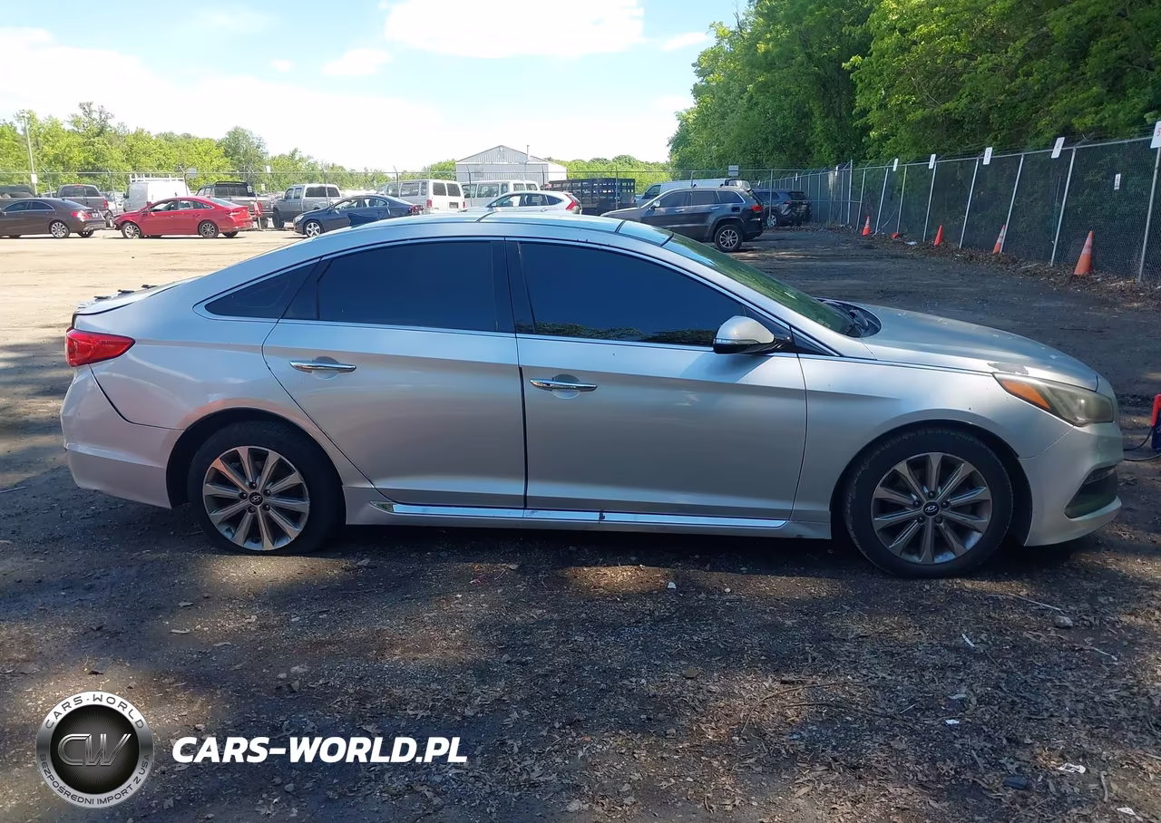 2016 Hyundai Sonata Limited VIN:5NPE34AF4GH417917 - 13