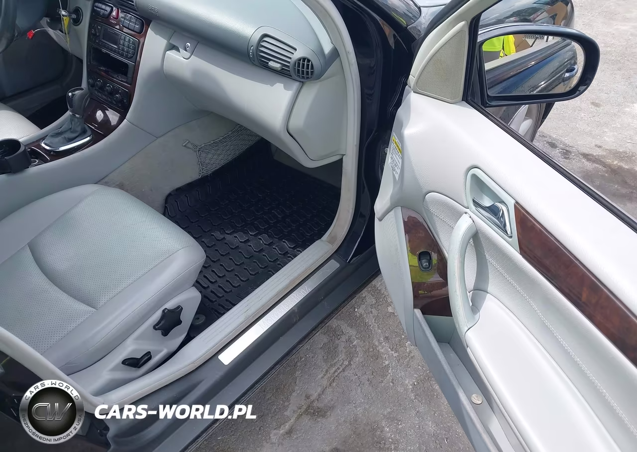2004 Mercedes-Benz C 240 VIN:WDBRF61J94E017144 - 5