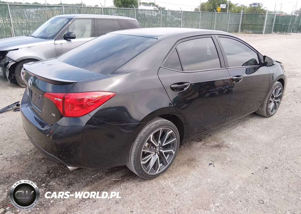 2019 Toyota Corolla Se VIN:5YFBURHE6KP861080 - 4
