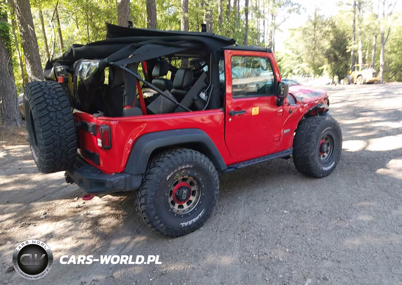 2017 Jeep Wrangler Rubicon Recon 4X4 VIN:1C4HJWCG9HL713825 - 4