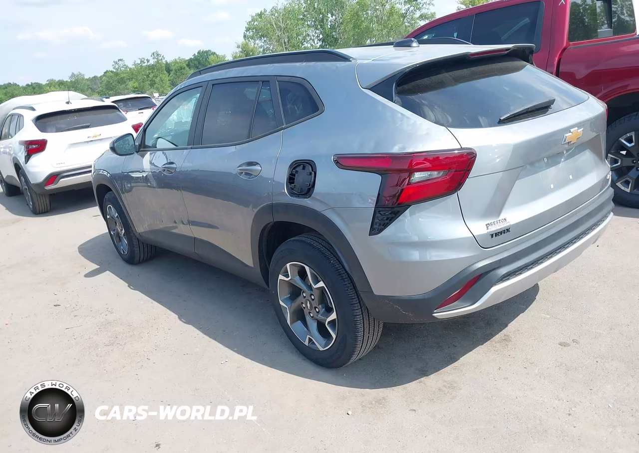 2025 Chevrolet Trax Fwd Lt VIN:KL77LHEP7SC023736 - 3