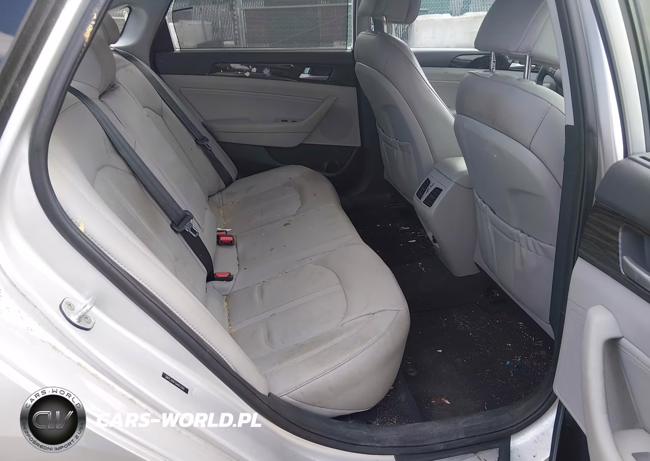 2016 Hyundai Sonata Limited VIN:5NPE34AF1GH413310 - 8