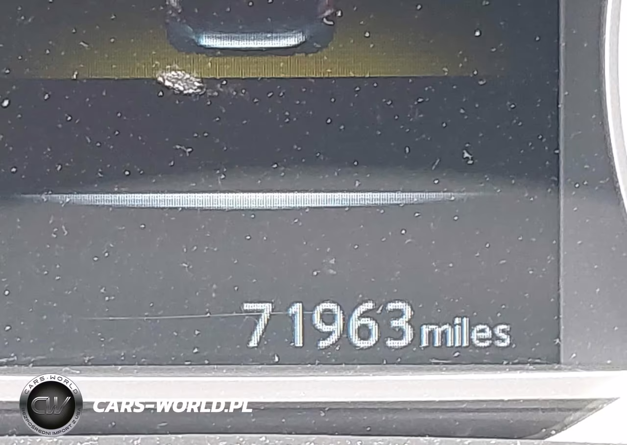 2018 Nissan Sentra Sv VIN:3N1AB7AP6JY310490 - 16