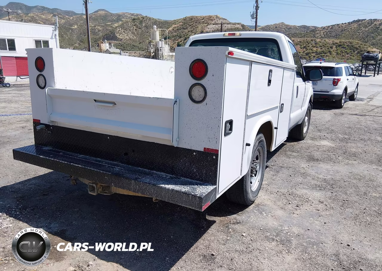 2016 Ford F-250 Xl VIN:1FDBF2A65GED02480 - 4