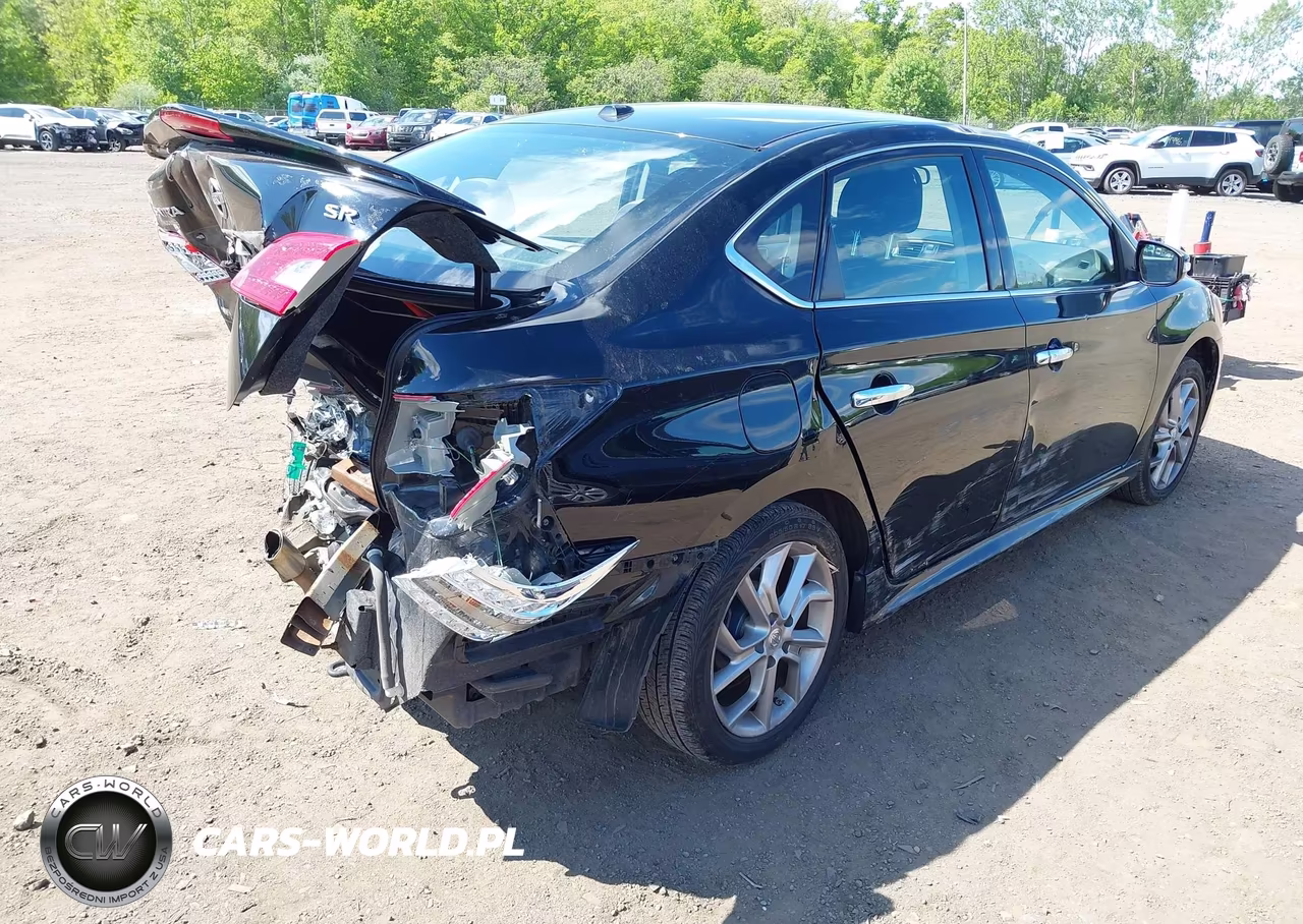 2015 Nissan Sentra Sr VIN:3N1AB7AP7FY332974 - 4