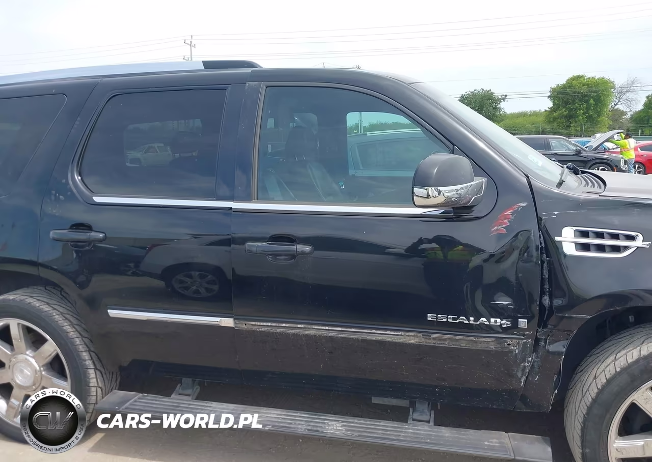 2008 Cadillac Escalade Standard VIN:1GYEC63878R163683 - 14