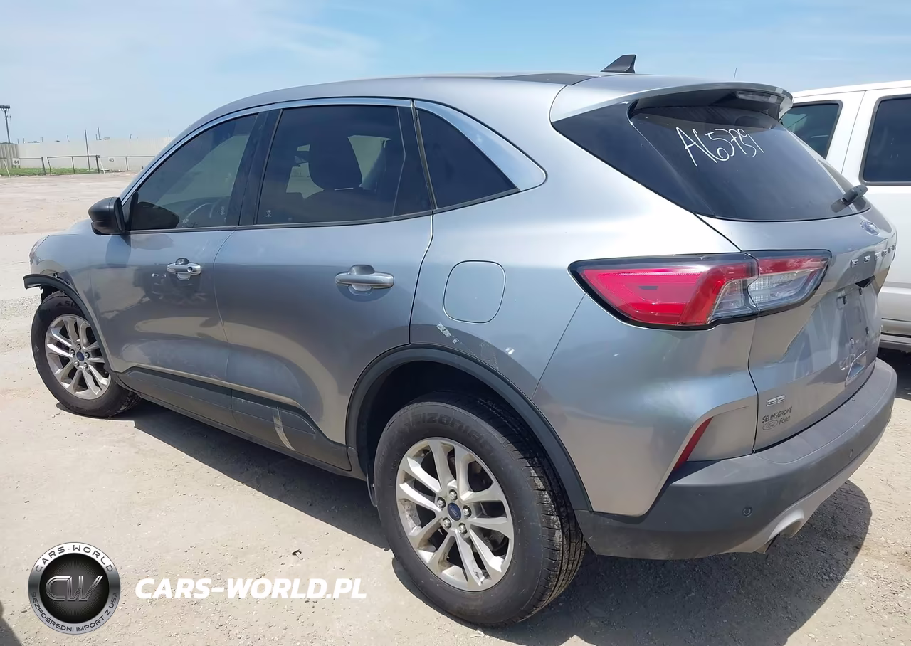 2022 Ford Escape Se VIN:1FMCU9G6XNUA65739 - 3