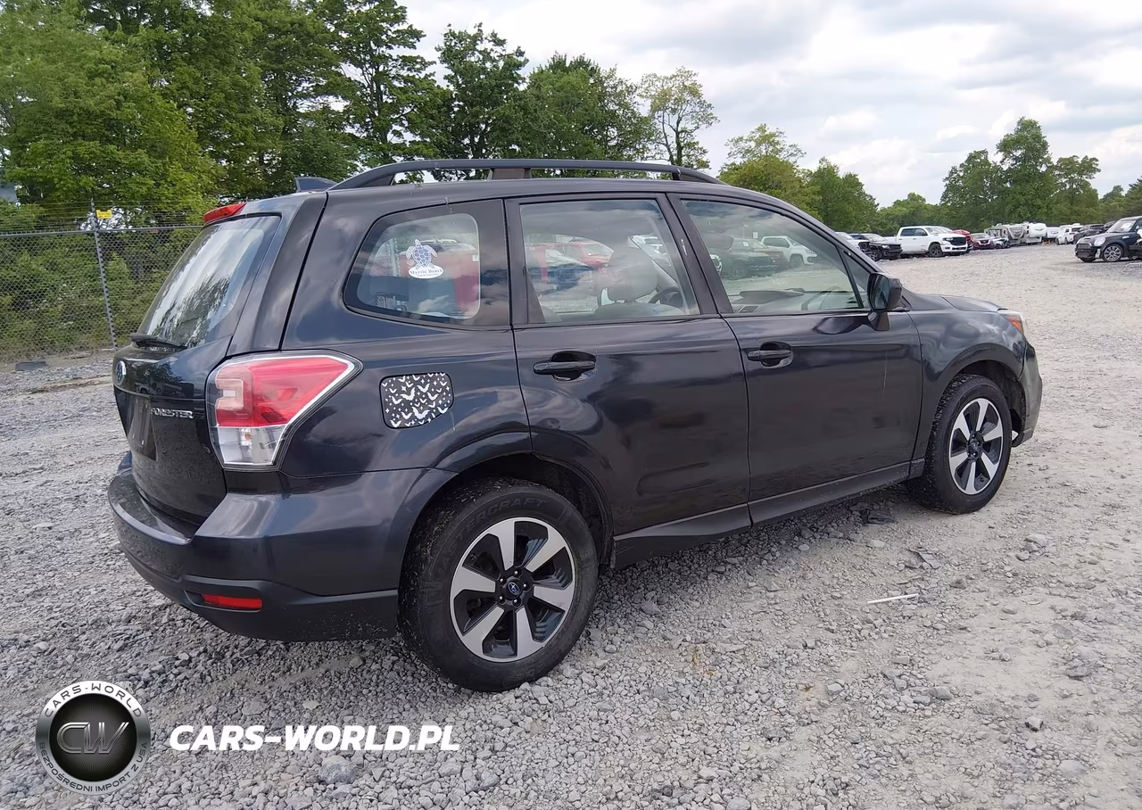 2018 Subaru Forester 2.5I VIN:JF2SJABC9JH423568 - 4
