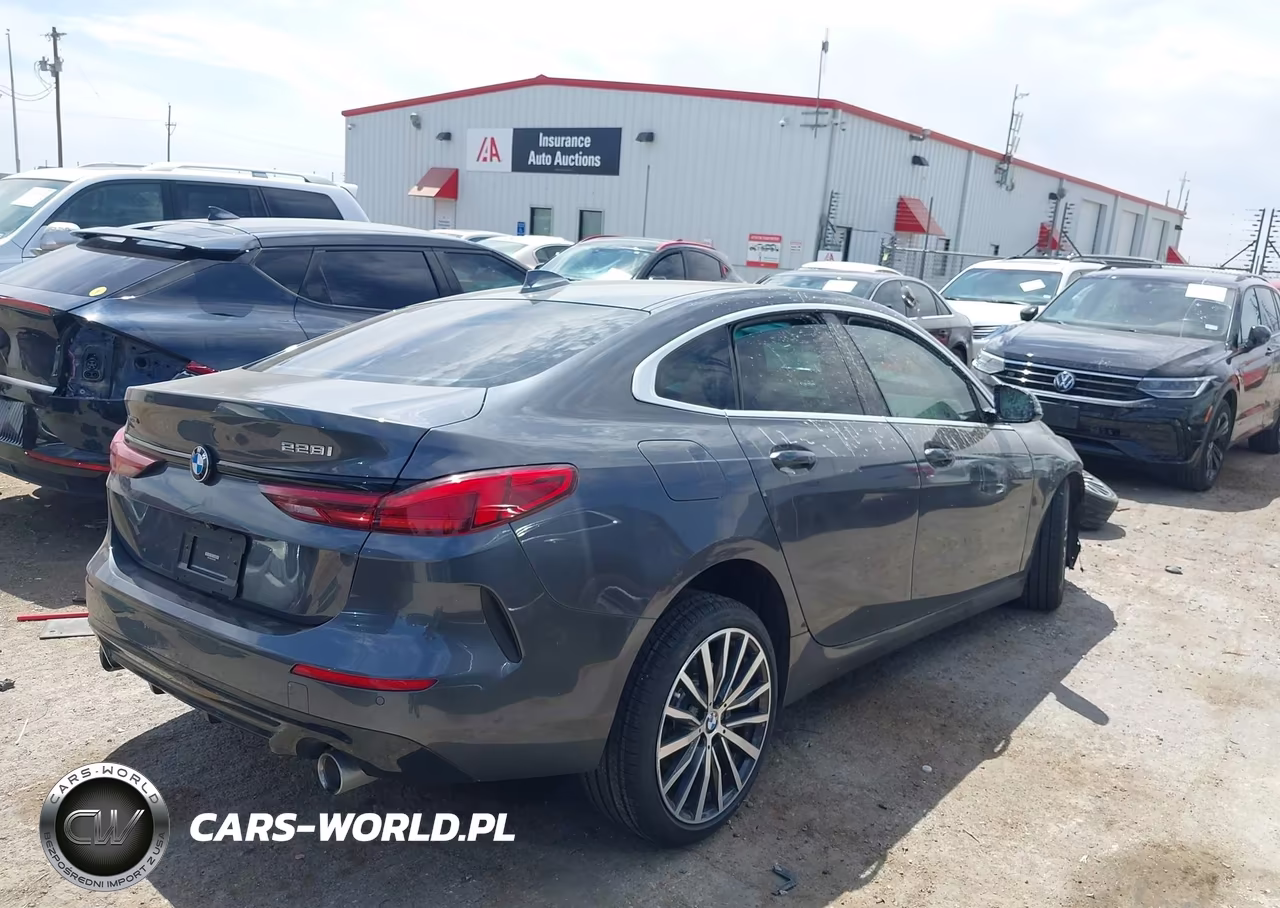 2021 BMW 228I Gran Coupe xDrive VIN:WBA73AK02M7G90369 - 4