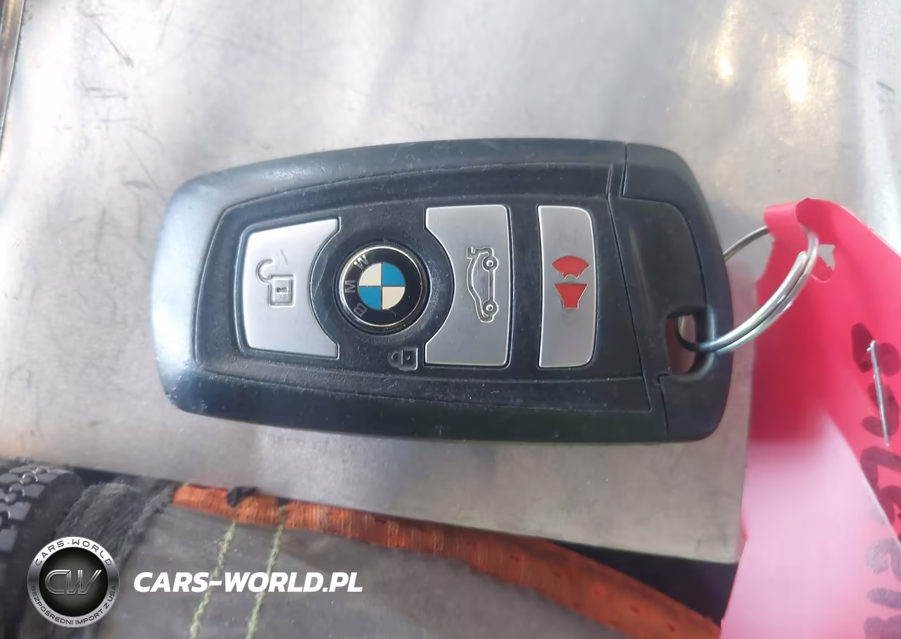 2016 BMW 320I VIN:WBA8A9C52GK616807 - 11
