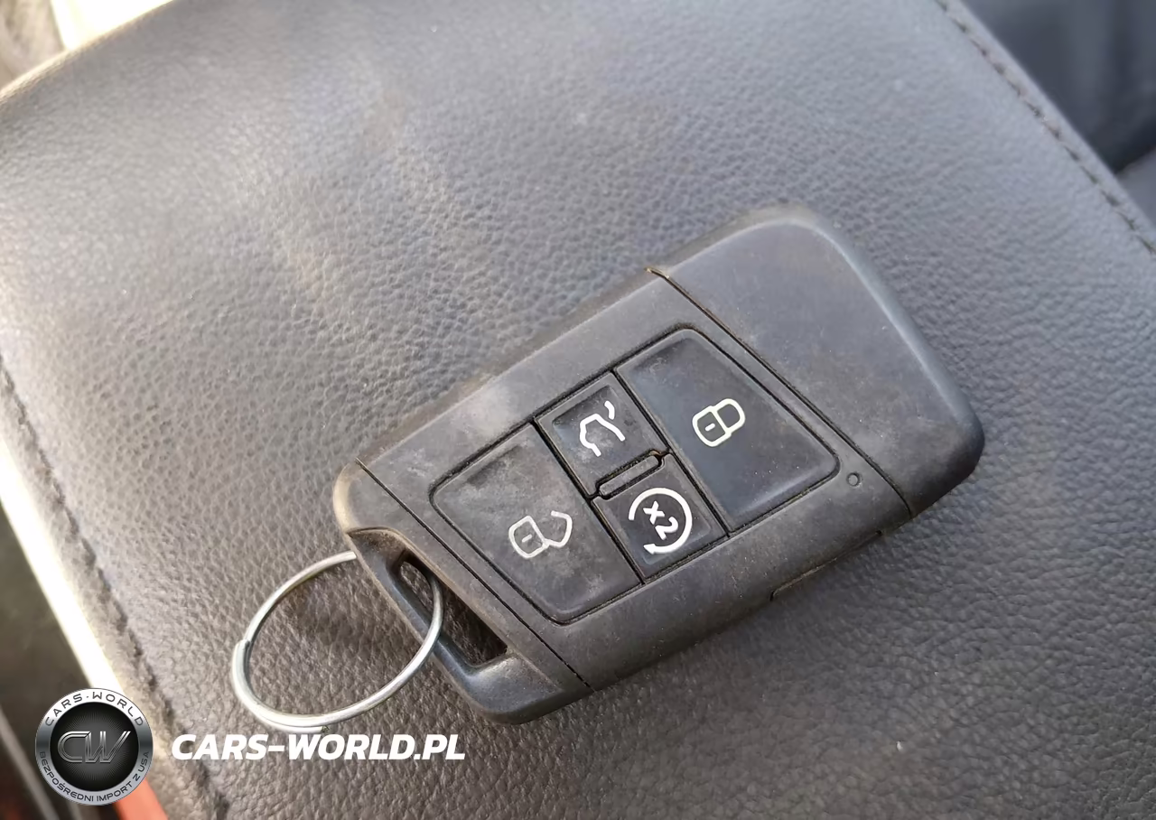 2018 Volkswagen Tiguan 2.0T Sel Premium VIN:3VV4B7AX9JM145148 - 11