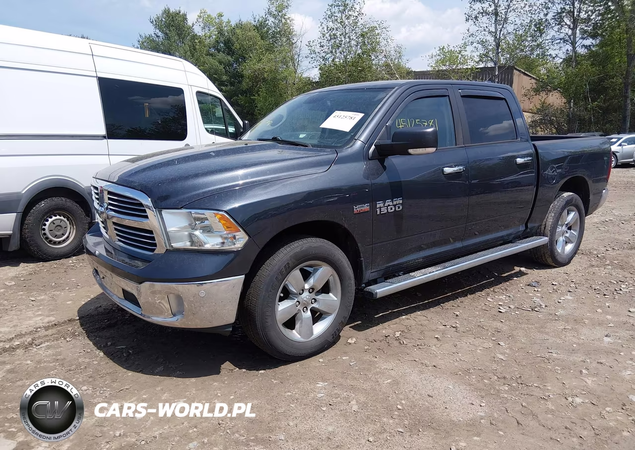 2015 Ram 1500 Big Horn VIN:1C6RR7LT1FS773902 - 2