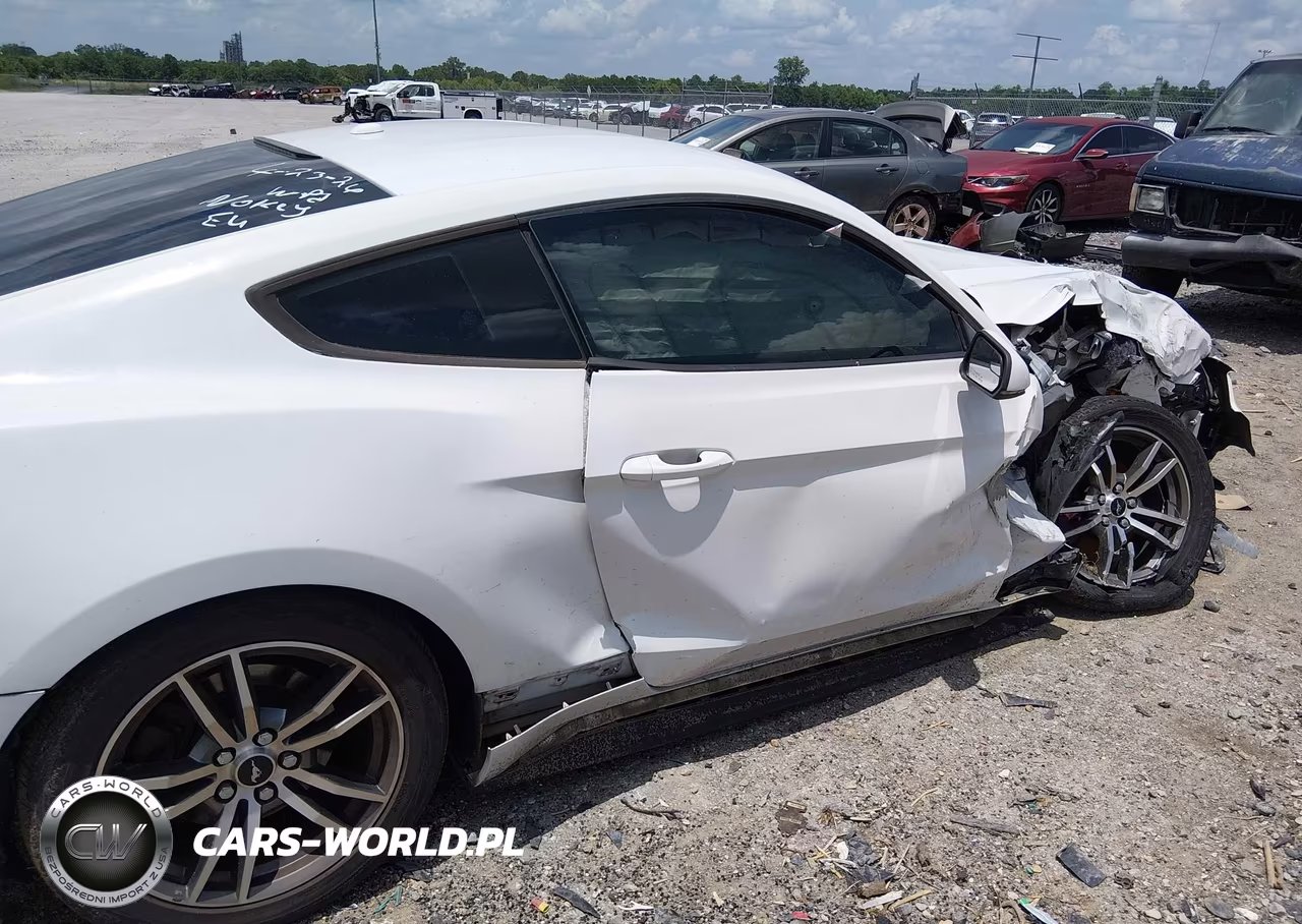 2017 Ford Mustang Ecoboost VIN:1FA6P8THXH5205500 - 6