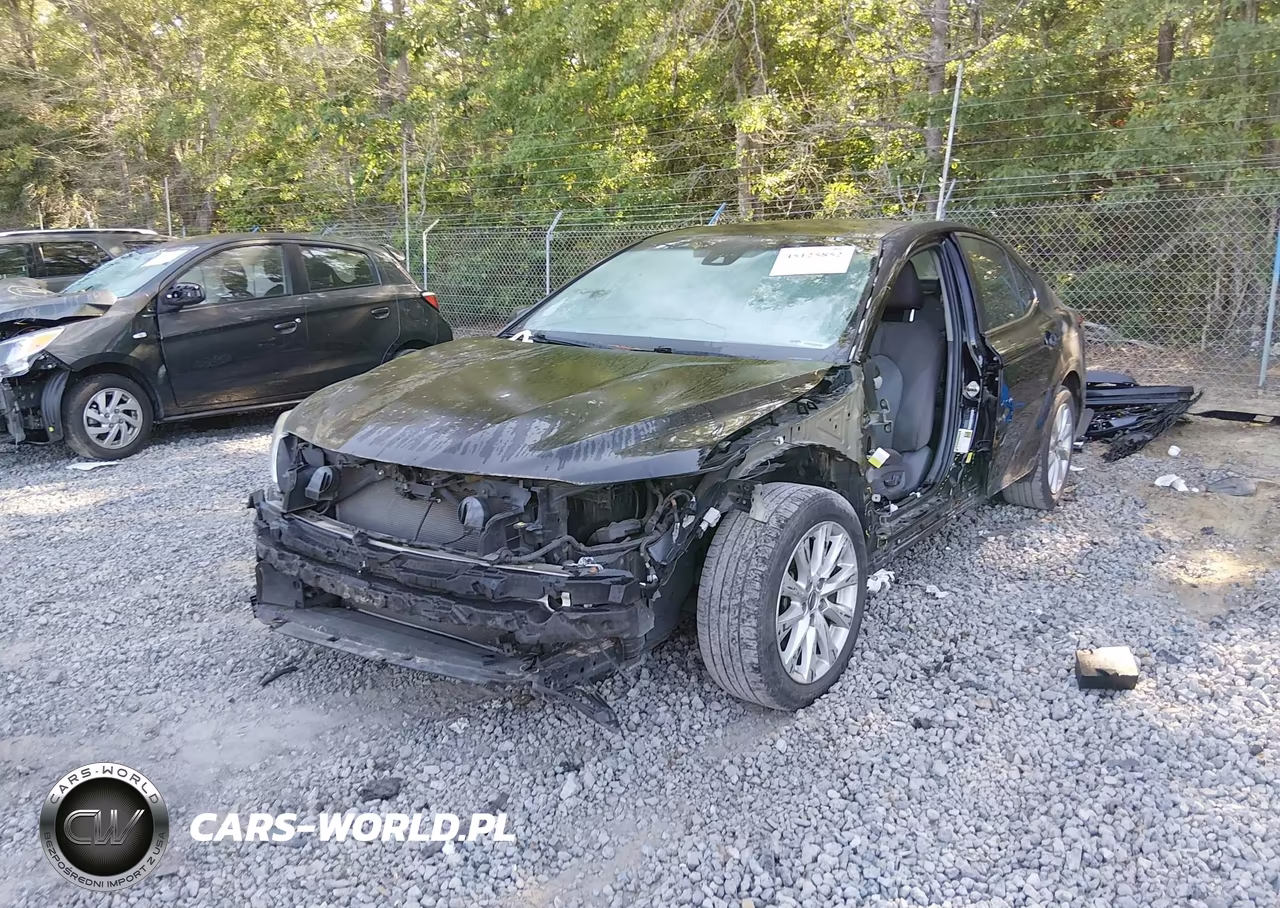 2019 Toyota Camry Le VIN:4T1B11HKXKU830106 - 6