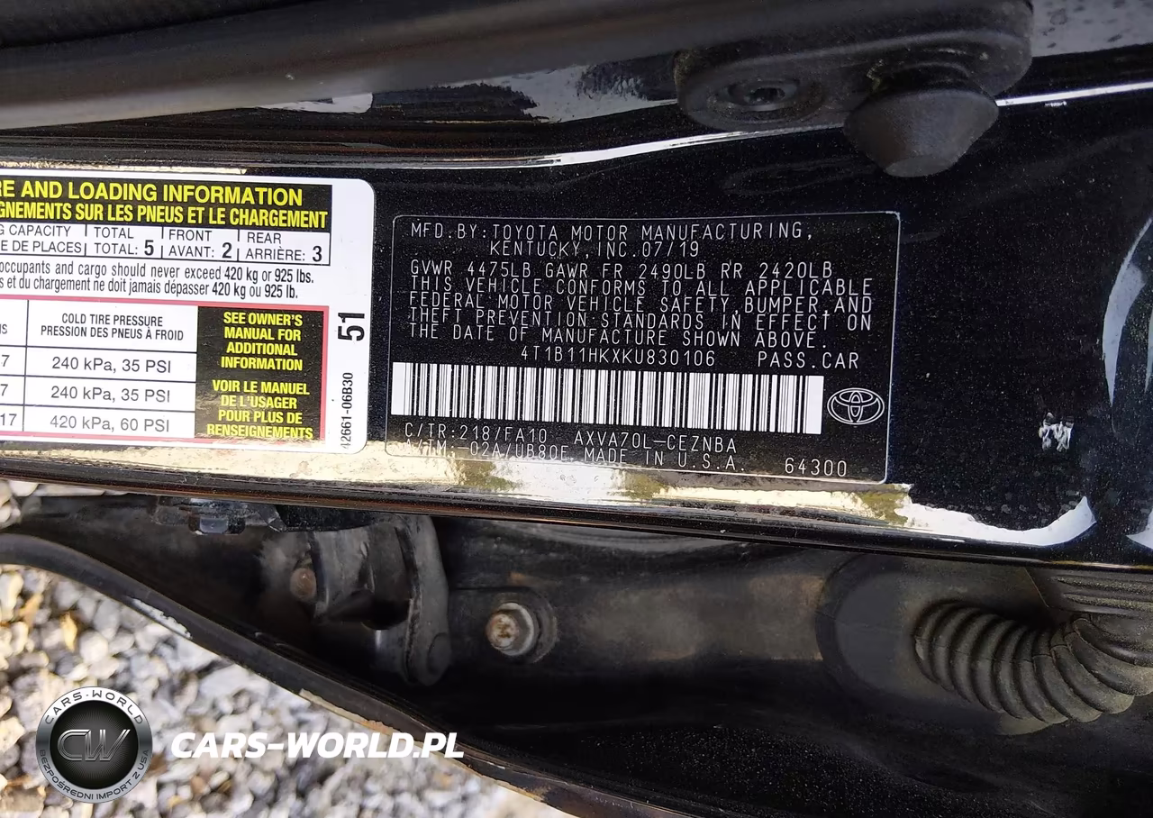 2019 Toyota Camry Le VIN:4T1B11HKXKU830106 - 9