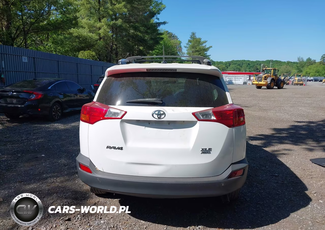 2015 Toyota Rav4 Xle VIN:2T3RFREV4FW261988 - 16