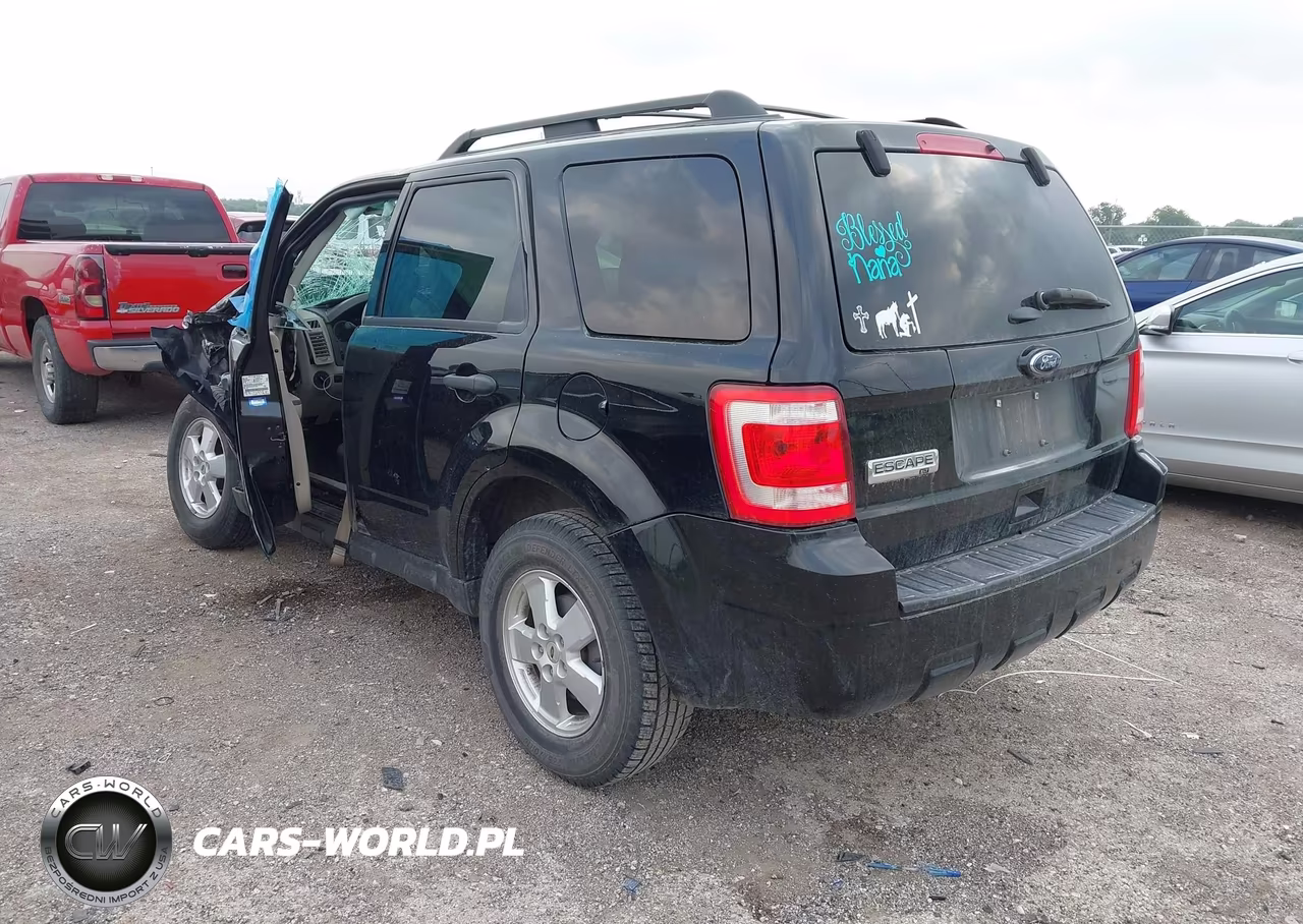 2012 Ford Escape Xlt VIN:1FMCU0D75CKA14411 - 3