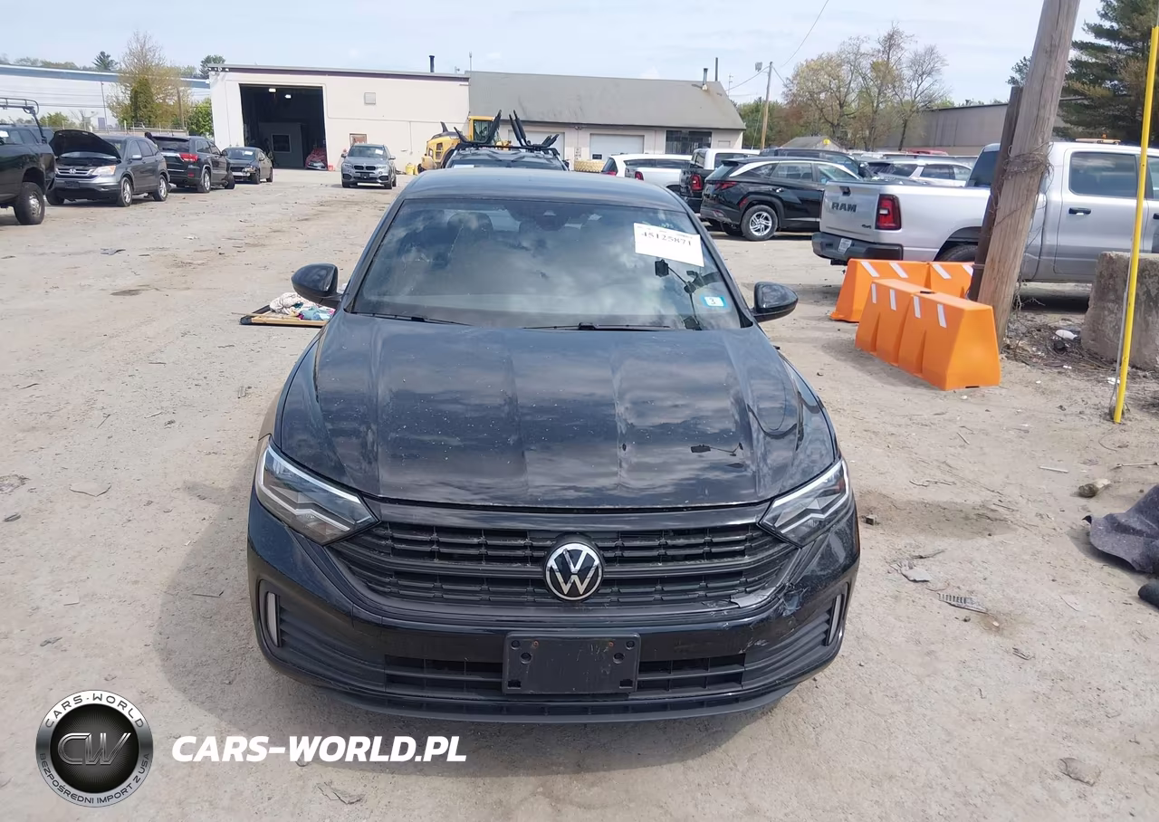 2024 Volkswagen Jetta 1.5T Sport VIN:3VWBM7BU1RM081541 - 13
