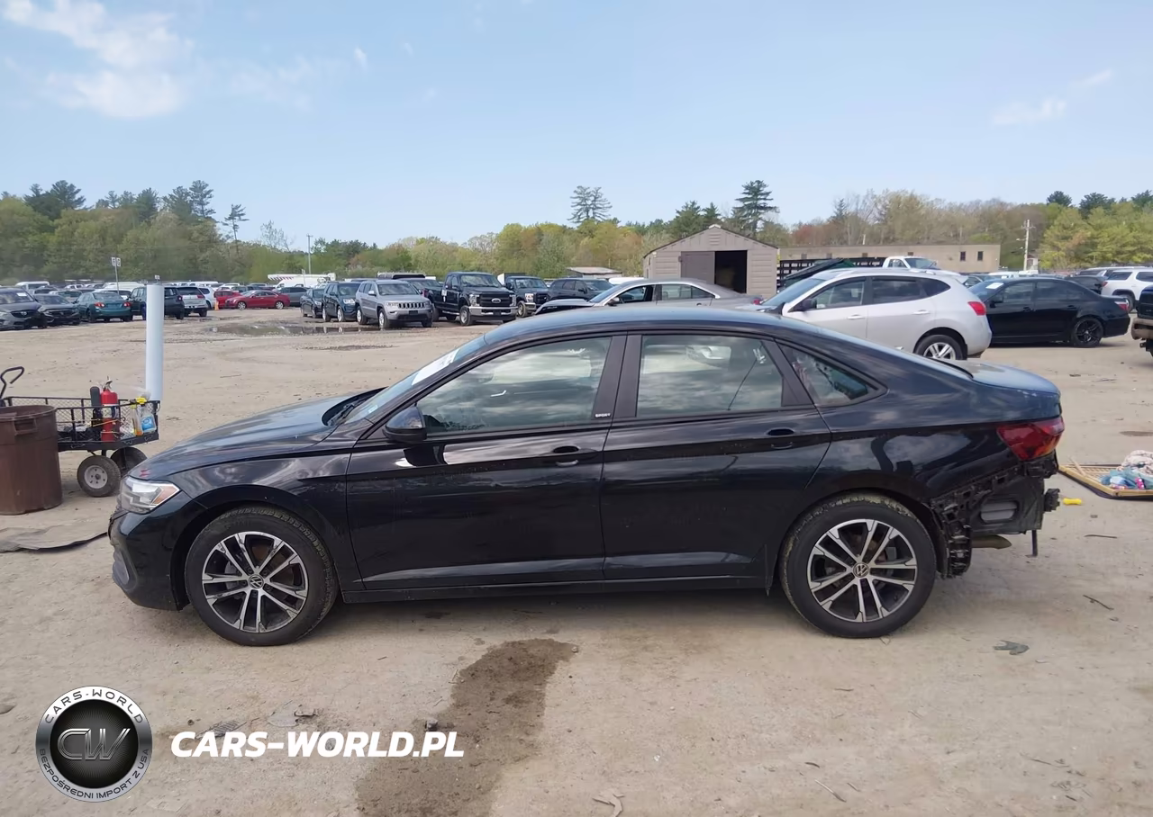 2024 Volkswagen Jetta 1.5T Sport VIN:3VWBM7BU1RM081541 - 15