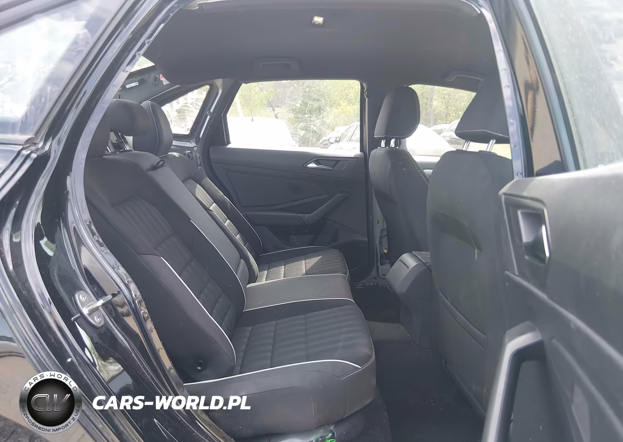 2024 Volkswagen Jetta 1.5T Sport VIN:3VWBM7BU1RM081541 - 8
