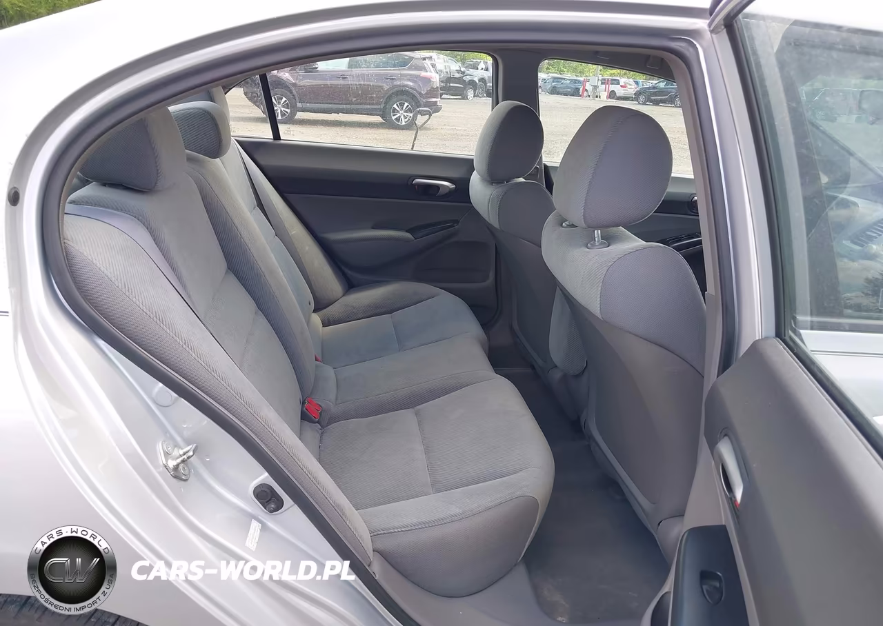 2011 Honda Civic Lx VIN:2HGFA1F58BH532421 - 8