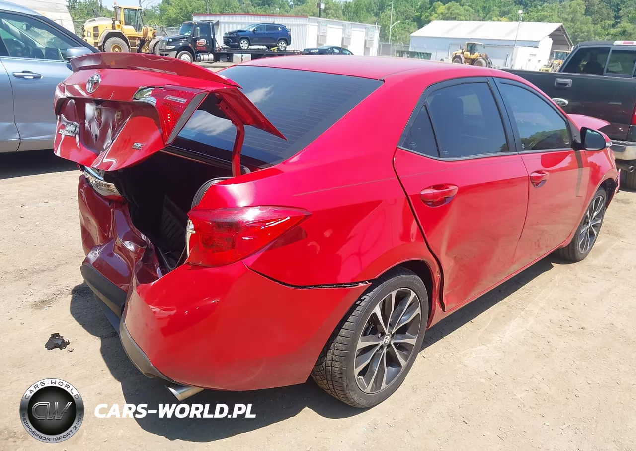 2017 Toyota Corolla Se VIN:2T1BURHE8HC785399 - 4