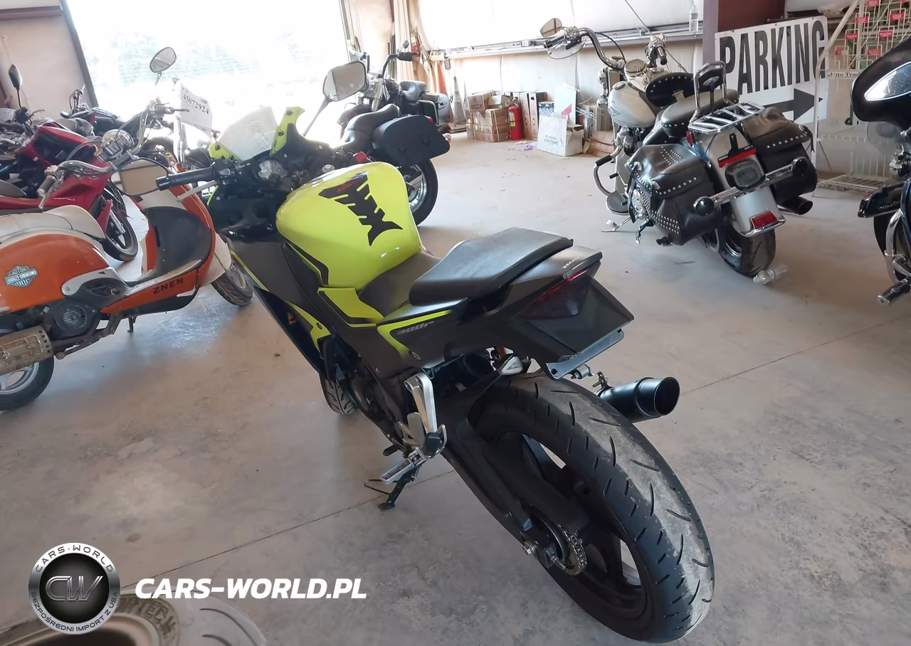 2016 Honda Cbr300 R VIN:MLHNC5108G5201552 - 3